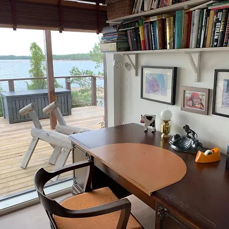 Luxury Seaside Hideaway, Sauna And Sunset Views ヴィラ *