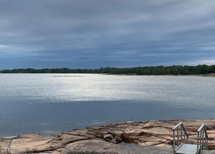 Escape To A Seaside Paradise Your Cozy Hideaway